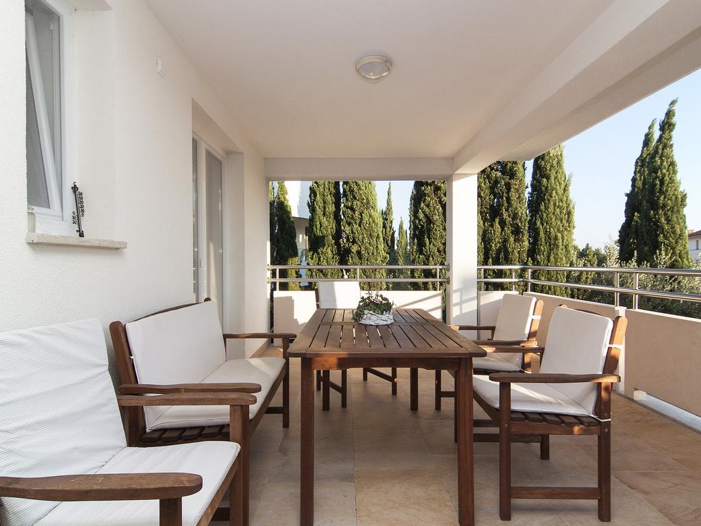 Apartments Ceja Near Sea เมดูลิน ภายนอก รูปภาพ